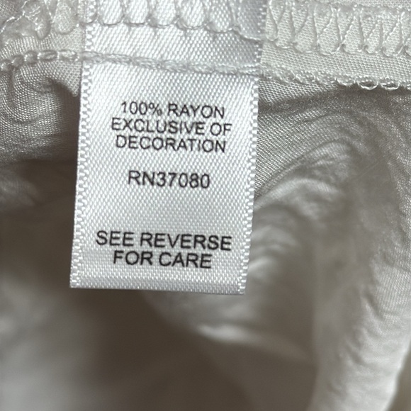 Cato White Tunic with Multicolor Embroidery Size 22/24 - Picture 6 of 8